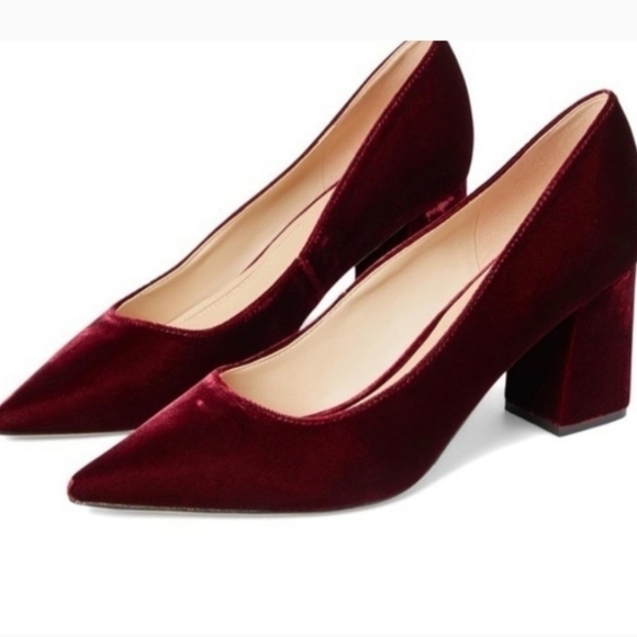 Marc Fisher Elegant Burgundy Velvet Block Heels - Picture 1 of 14